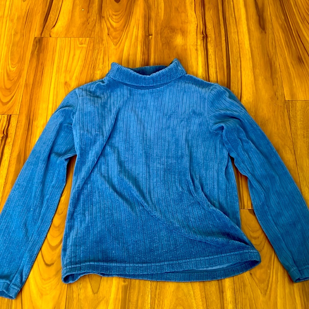 Uniqlo kids turtle neck